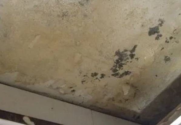 永城阳台漏水维修公司分享下永城卫生间渗水维修需要注意哪些问题。